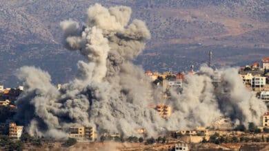 جيش الاحتلال يبدأ موجة واسعة من الهجمات ضد البنية التحتية لحزب الله في جنوب لبنان