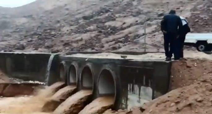 وزير الري يتابع تداعيات السيول على سانت كاترين بجنوب سيناء