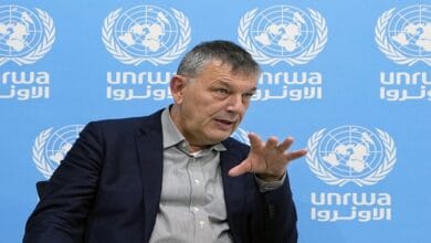مسؤول أممي: الكيان الصهيوني يسحق الأونروا بغزة والعالم يقف متفرجًا