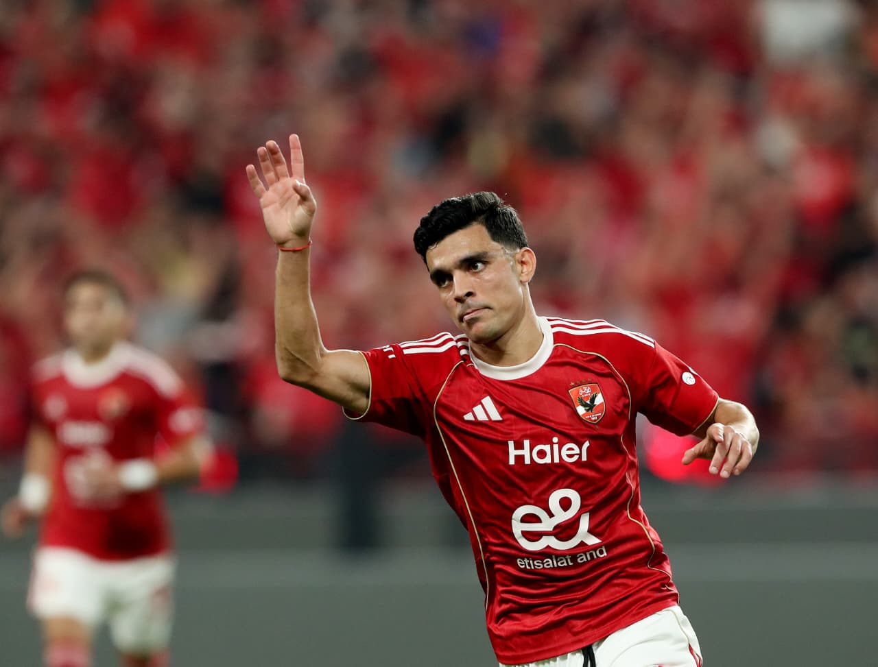 الأهلي يحدد شروطه لرحيل بن شرقي ويحدد موقفه من عرض الوداد