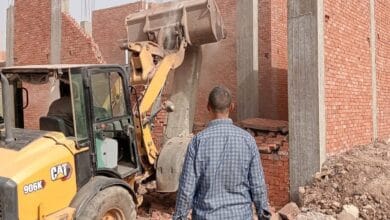 محافظ القليوبية يتابع المرحلة الثالثة من "الموجة 28" لإزالة التعديات بمركز قليوب