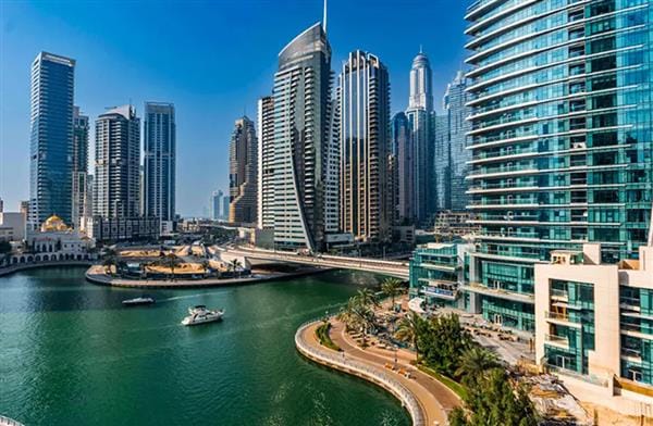 دليل الإقامة في دبي: خيارات تناسب جميع الأذواق والميزانيات