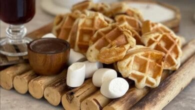 طريقة عمل وافل المارشميلو اللذيذ بخطوات سهلة
