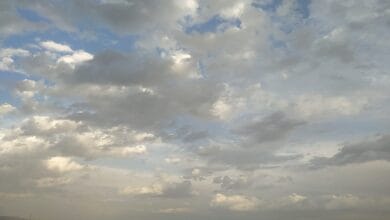 الأرصاد تحذر من مخاطر السحب الرعدية وتدعو لاتخاذ الحيطة