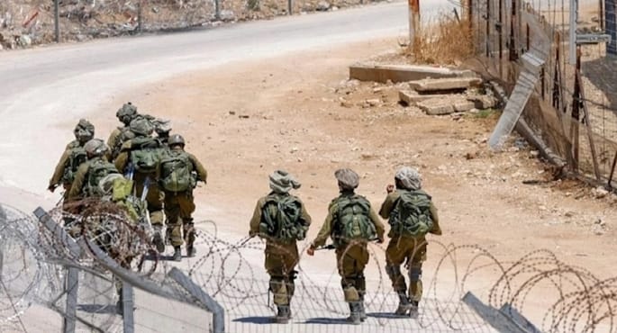 قوات الاحتلال تعتقل شابين سوريين في ريف القنيطرة الجنوبي