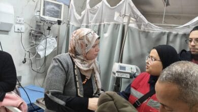 وكيل وزارة التضامن بالدقهلية تتفقد مصابي حادث تصادم بميت غمر