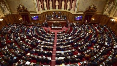 مجلس الشيوخ الأمريكي يرفض مقترحًا لتقييد ضربات ترامب على إيران