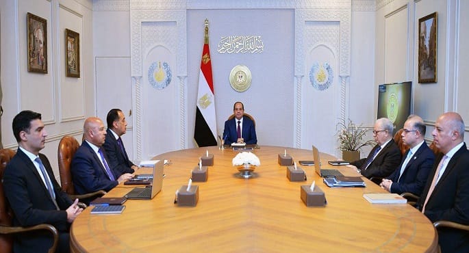 الرئيس السيسي يتابع جهود الحكومة في دعم الاستثمار وملفات التجارة الخارجية