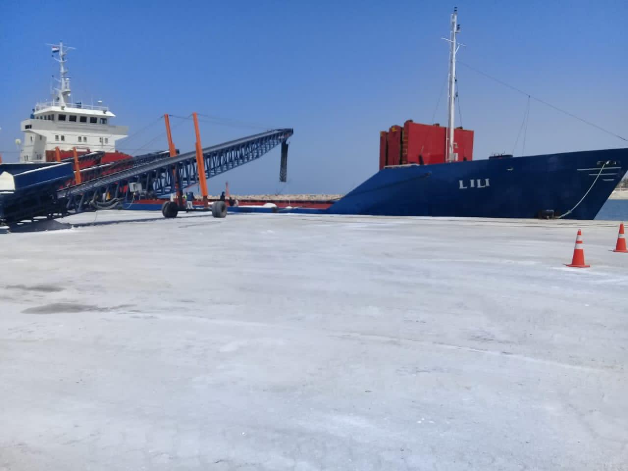 إغلاق ميناء العريش البحري لسوء الأحوال الجوية