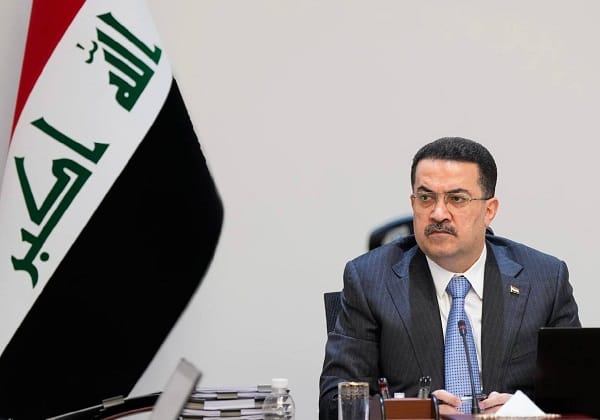 رئيس وزراء العراق: ندعم مبادرات إنهاء الحرب وتأمين الملاحة في المنطقة