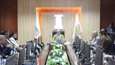 مجلس جامعة الأقصر يستعرض إنشاء مجلس استشاري مهني لتعزيز تكامل التعليم مع سوق العمل