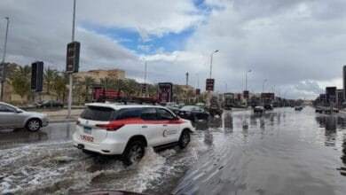 الهلال الأحمر ينتشر بفرق الاستجابة لمواجهة آثار الأمطار الشديدة