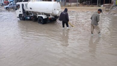 نائب محافظ القاهرة يتابع جهود رفع تراكمات مياه الأمطار بالأحياء الشمالية