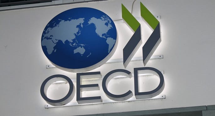 منظمة التعاون الاقتصادي والتنمية: حرب إيران تهدد النمو العالمي وتزيد التضخم