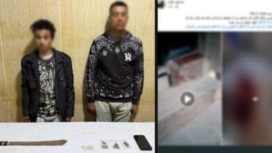 القبض على شقيقين اعتديا على شخصين بأسلحة بيضاء في الجيزة لخلافات جيرة
