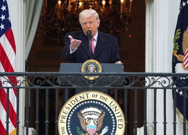 ترامب: تدمير السلاح الجوي الإيراني وإغراق البحرية بالكامل