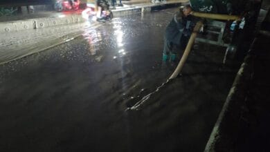 أمطار غزيرة ورياح شديدة تضرب كفرالشيخ.. وفرق كسح المياه تعمل على مدار الساعة