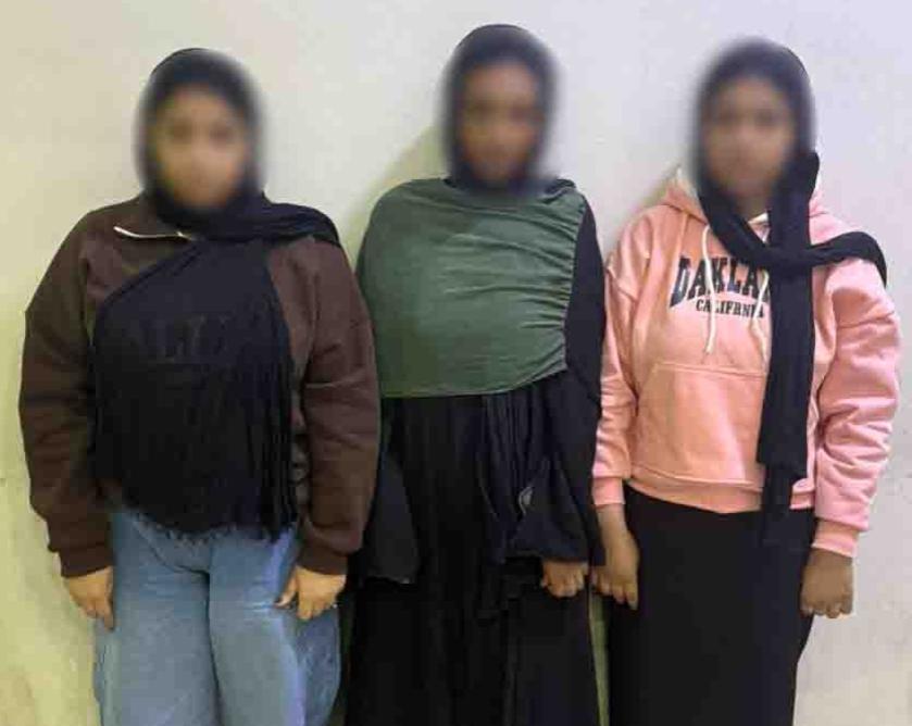 ضبط 3 فتيات عقب سرقة مستلزمات تجميل من محل بالسويس