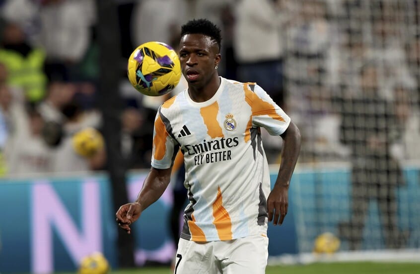 فينيسيوس جونيور جاهز للمشاركة مع البرازيل ضد كرواتيا بعد تجاوز مخاوف الإصابة