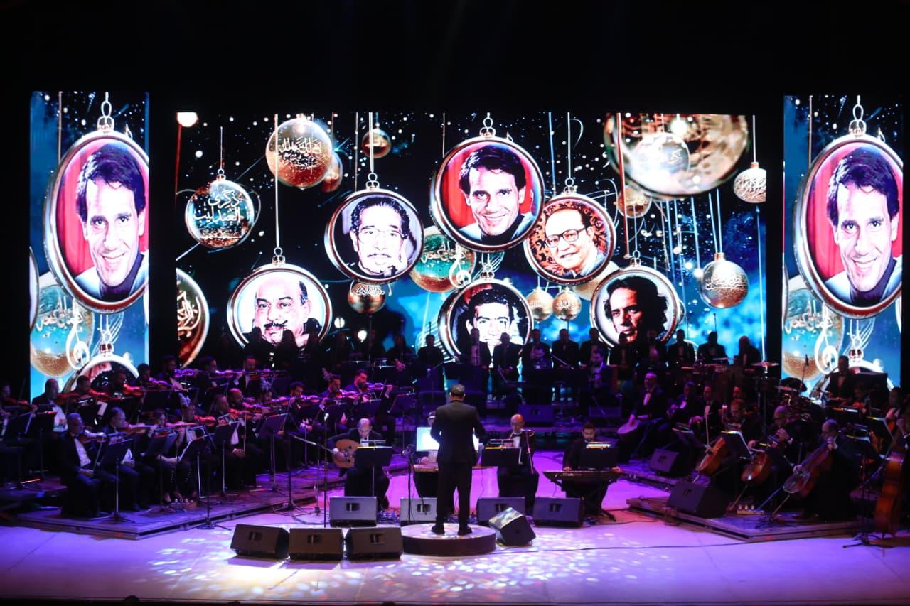 جمهور الأوبرا يستعيد ذكريات العندليب حليم بين الشجن والرومانسية