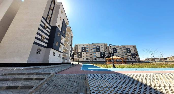 وزيرة الإسكان تتابع مشروعات "سكن كل المصريين" بمدن جديدة