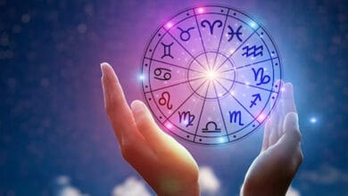 حركة الكواكب اليوم: فرص للتقدم المهني والعاطفي ودعوة لضبط الانفعالات