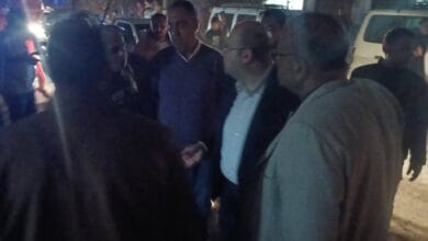 نائب محافظ الجيزة يتابع تطبيق قرارات غلق المحال وترشيد استهلاك الكهرباء بكرداسة