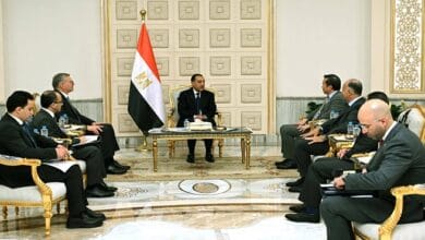 رئيس الوزراء يبحث تعزيز الشراكة الاستراتيجية وضخ استثمارات جديدة مع شركة "بي بي"