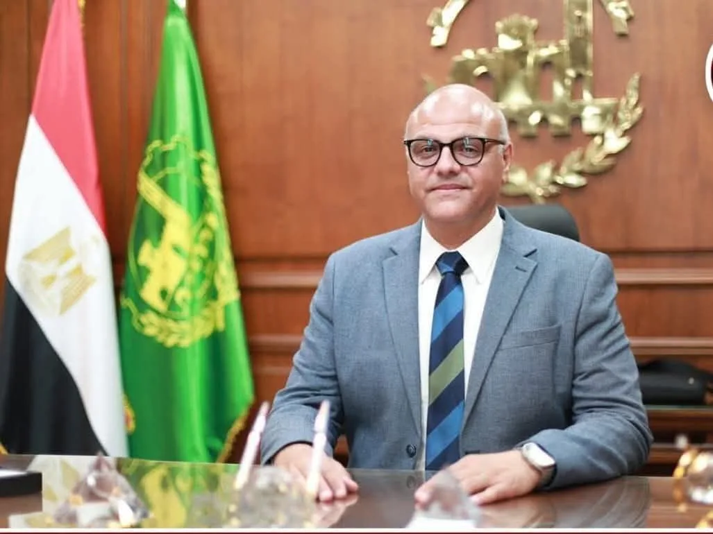 محافظ الإسكندرية يمنح إجازة استثنائية للعاملين بسبب الطقس