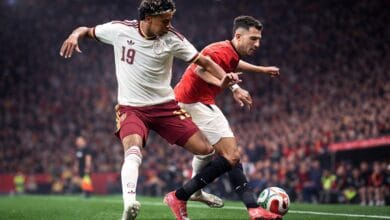 الشوط الأول ينتهي سلبيًا بين مصر وإسبانيا بمحاولة خطيرة لمرموش