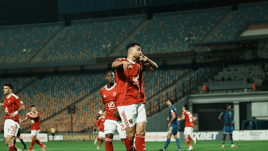 لاعبو الأهلي يحتفلون بتسجيل هدف