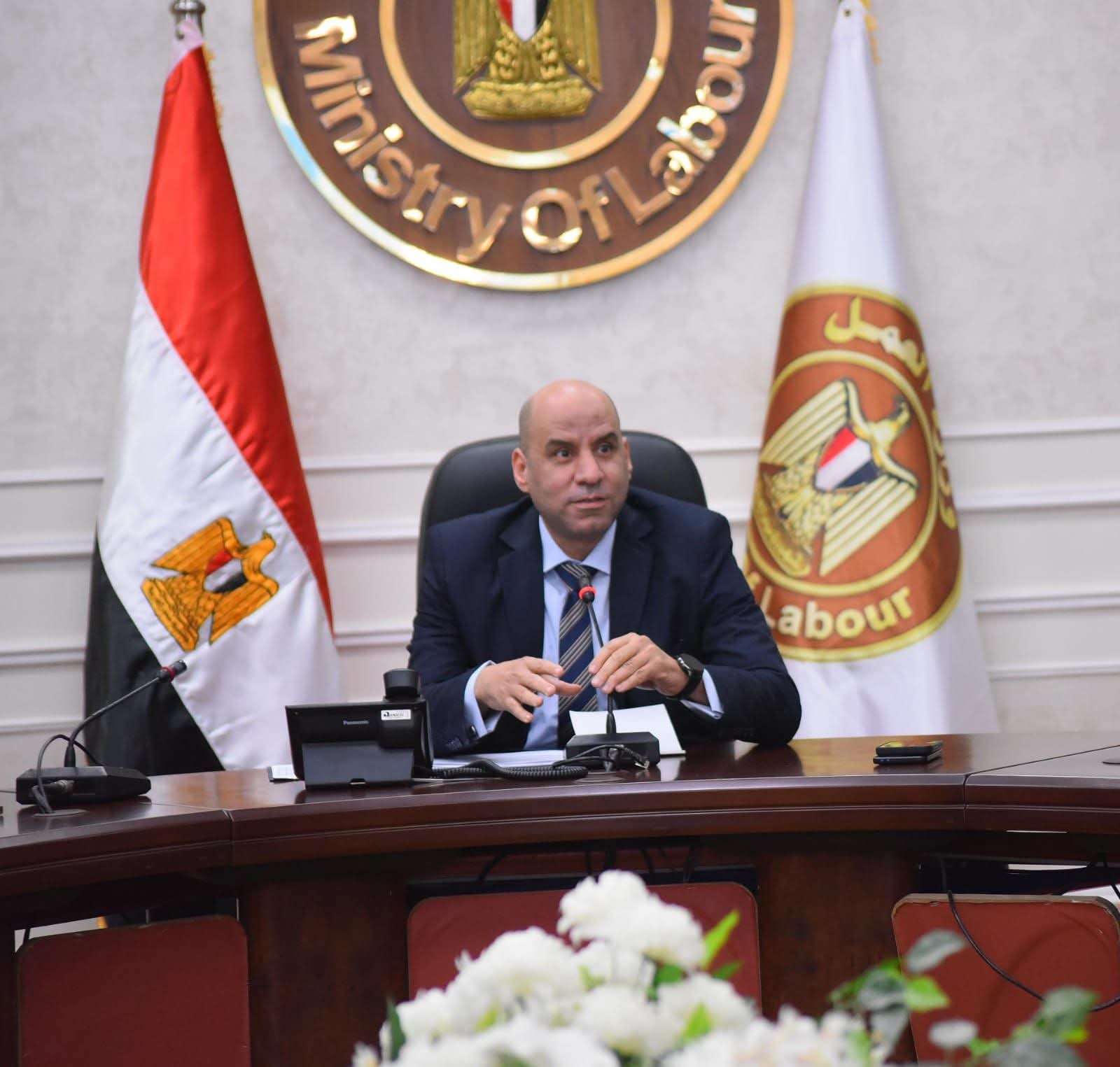 وزير العمل يعلن إجازة شم النسيم