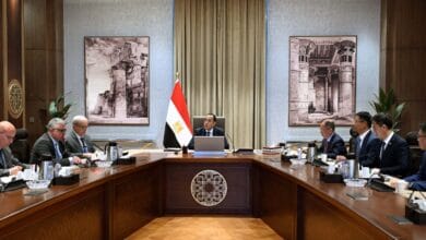 اجتماع رئيس مجلس الوزراء لمناقشة مشروع مصنع الألومنيوم