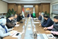 اجتماع محافظ الجيزة مع مسؤولي حي الطالبية