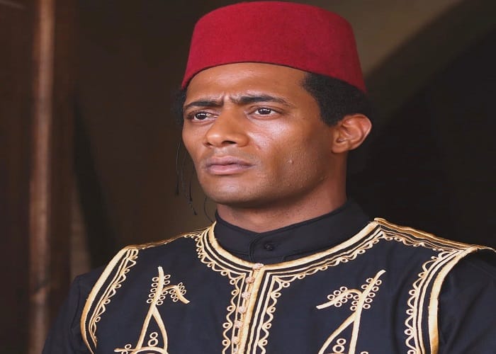 محمد رمضان يروج لفيلم "أسد" من كواليس التصوير بإطلالات مختلفة