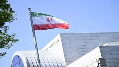 طهران تبلغ الوسطاء بشروطها بشأن الحرب وتؤكد جاهزية قواتها