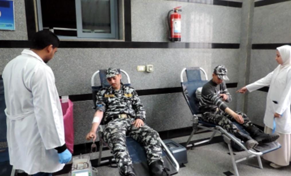 مديرية أمن البحيرة تنظم حملة للتبرع بالدم لدعم المرضى