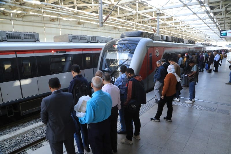 فيلم لوزارة النقل يوضح تفضيل المواطنين للقطار الكهربائي للعاصمة الإدارية