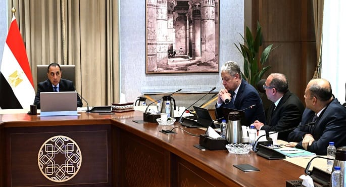 رئيس الوزراء يستعرض خطة وآليات العمل في المرحلتين الثانية والثالثة من مبادرة "حياة كريمة"