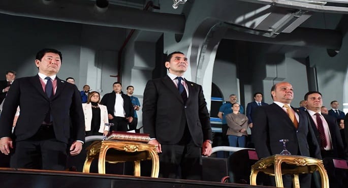 وزير الرياضة يفتتح بطولة كأس العالم للجمباز الفني بالقاهرة