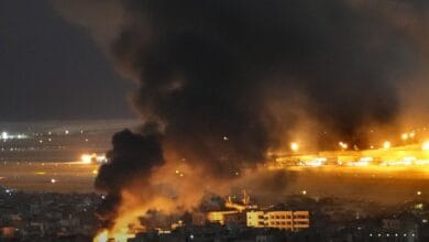 حريق في البصرة إثر هجوم بمسيرة على منشآت نفط أجنبية