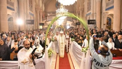 المسيحيون يحتفلون بأحد السعف وبدء أسبوع الآلام