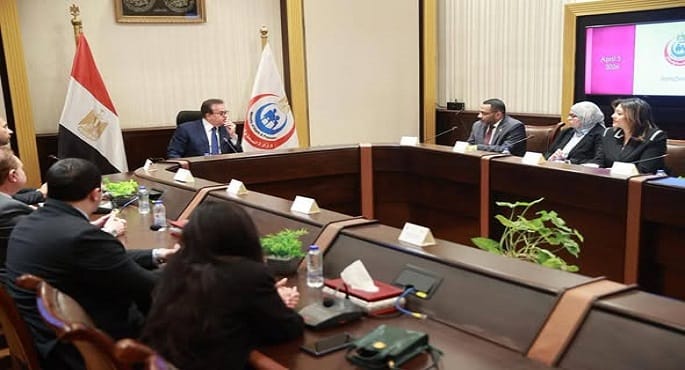 وزير الصحة يعزز التعاون مع استرازينيكا لمشروعات صحية مستقبلية