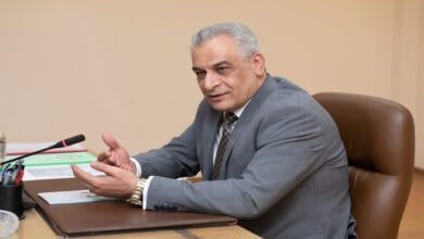 وزير الإنتاج الحربي يبحث تعزيز التعاون مع جهاز المشروعات الصغيرة والمتوسطة