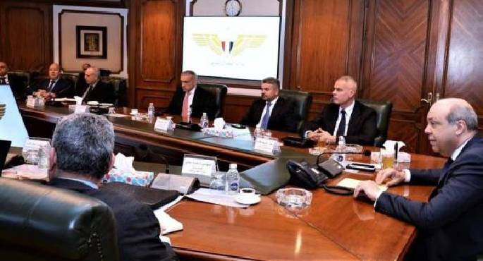 وزير الطيران المدني يتابع الاستعدادات النهائية لموسم الحج 1447هـ