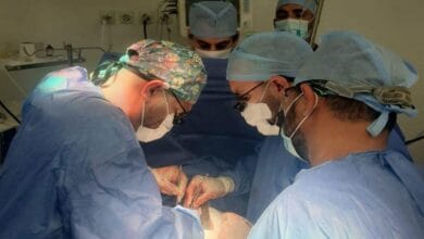 نجاح جراحة عاجلة لإنقاذ سيدة من انسداد معوي نادر بمستشفى قنا العام