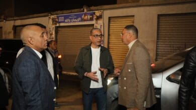 محافظ الجيزة يجري جولة ليلية مفاجئة بقرى أوسيم لمتابعة النظافة وترشيد الكهرباء