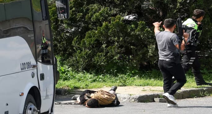 مقتل مهاجم وإصابة 2 في اشتباك مسلح قرب القنصلية الإسرائيلية بإسطنبول