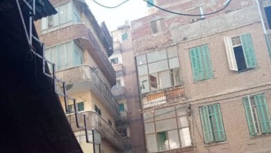 سقوط أجزاء عقار صادر له قرار هدم بالإسكندرية دون إصابات