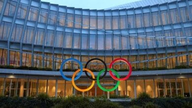 وفاة أسطورة رمي القرص التشيكي إيمريش بوجار عن 70 عامًا